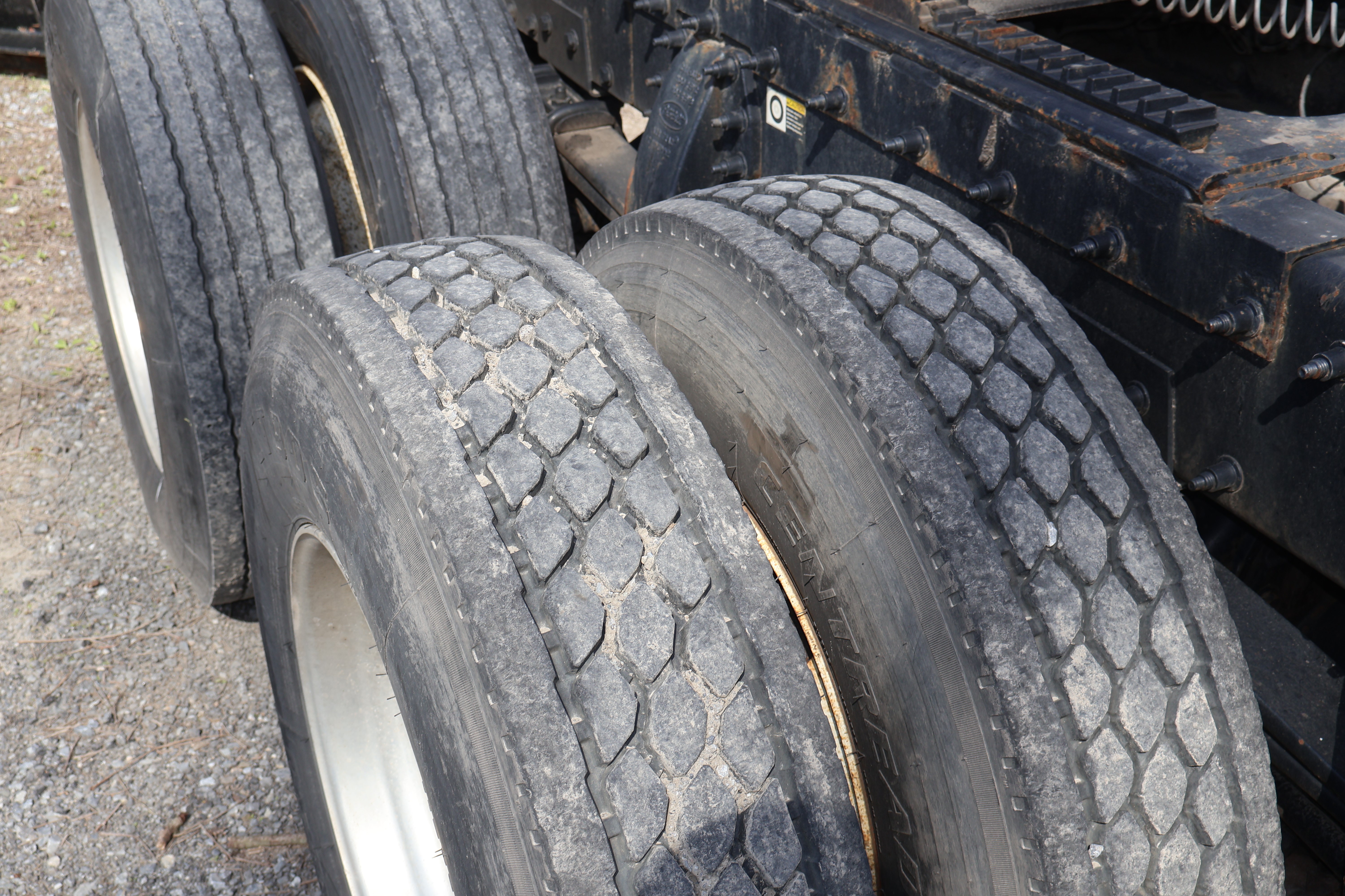 2016 PETERBILT 579 - Image 34